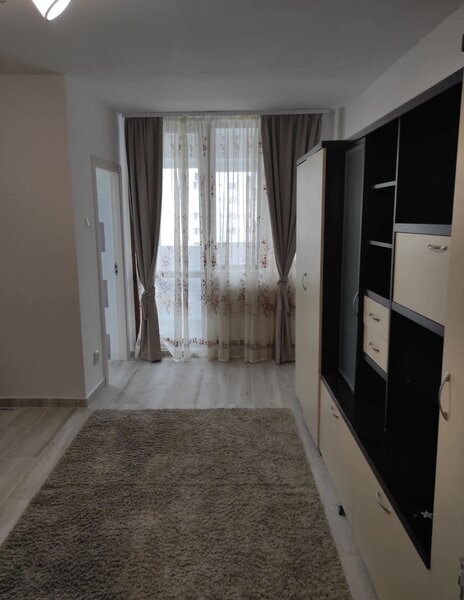 Chisinau, Arena Nationala, Mega Mall, renovata, ac, tv, bloc din 1988